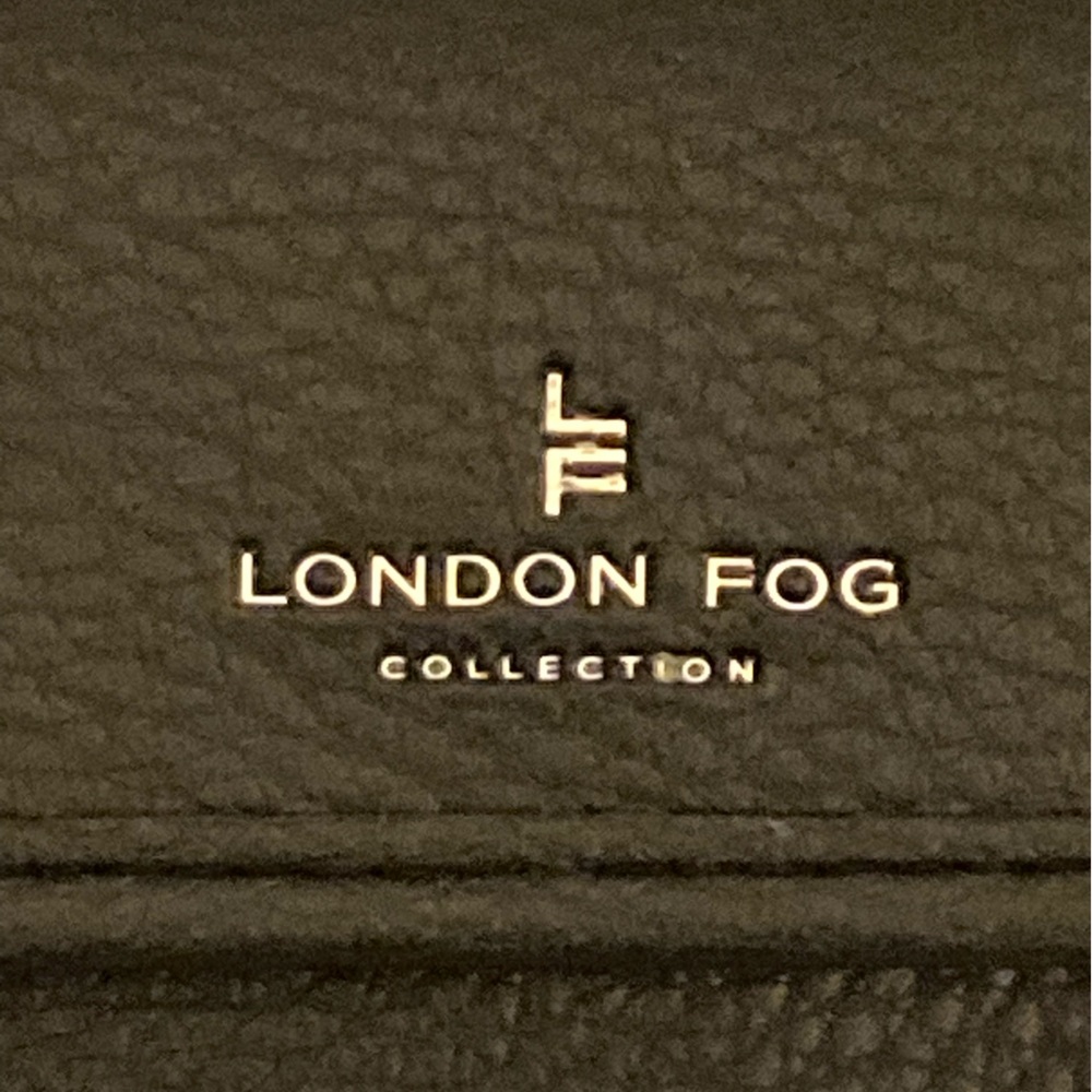 London Fog Black Leather Men's Logo Wallet